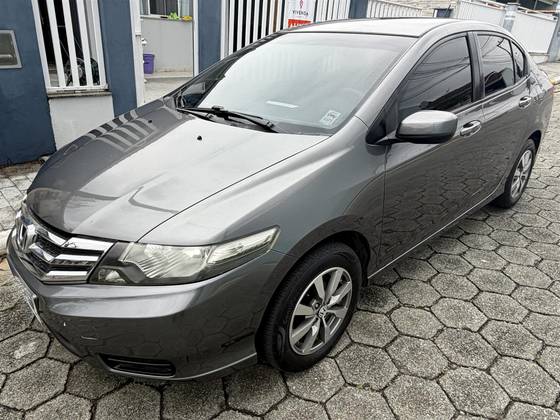 HONDA CITY 1.5 LX 16V FLEX 4P MANUAL HONDA CITY 1.5 LX 16V FLEX 4P MANUAL